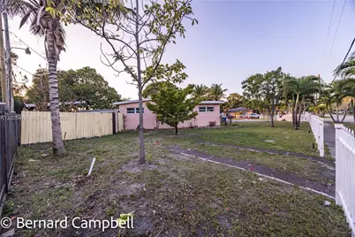 918 NW 13th Ct, Fort Lauderdale, FL 33311 - Photo 20