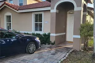 27310 SW 138th Ct, Homestead, FL 33032 - Photo 4