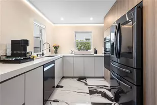 1544 Michigan Ave, Miami Beach, FL 33139 - Photo 38