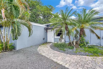 14500 NE 2nd Ave #2, Miami, FL 33161 - Photo 18