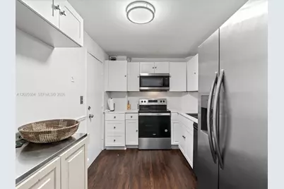 5005 Collins Ave #222, Miami Beach, FL 33140 - Photo 16