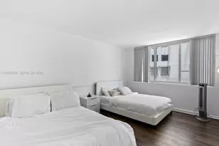 5005 Collins Ave, Miami Beach, FL 33140 - Photo 22