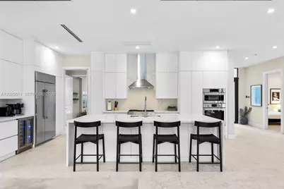 5753 SW 31st St, Miami, FL 33155 - Photo 10