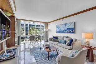 6801 Collins Ave, Miami Beach, FL 33141 - Photo 4