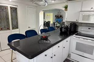 5844-5846 Pierce St, Hollywood, FL 33021 - Photo 8
