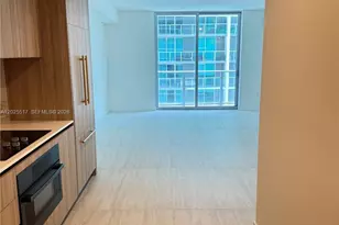 77 SE 5, Miami, FL 33131 - Photo 6