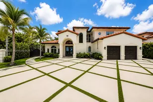 15721 NW 79th Ct, Miami Lakes, FL 33016 - Photo 2