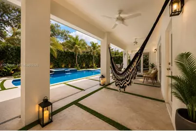 15721 NW 79th Ct, Miami Lakes, FL 33016 - Photo 52