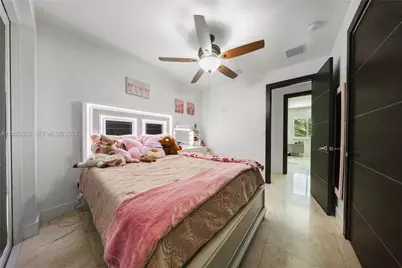 15721 NW 79th Ct, Miami Lakes, FL 33016 - Photo 32