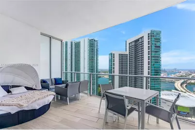 851 NE 1st Ave #3909, Miami, FL 33132 - Photo 8