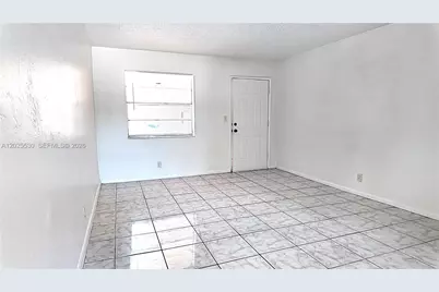 31 SE 2nd Ave #203, Hallandale Beach, FL 33009 - Photo 8