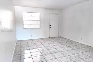 31 SE 2nd Ave, Hallandale Beach, FL 33009 - Photo 8