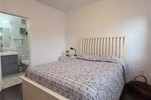 5420 NW 107th Ave, Doral, FL 33178 - Photo 14