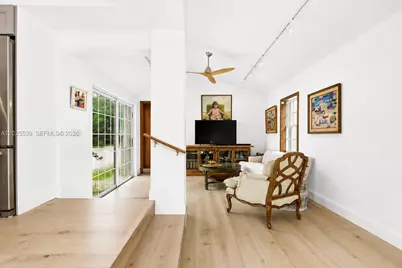 2535 Sunset Dr, Miami Beach, FL 33140 - Photo 16