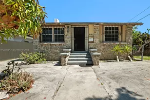 1053 NW 28th St, Miami, FL 33127 - Photo 2