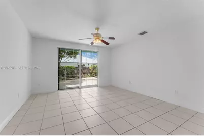 10000 SW 159th Ave, Miami, FL 33196 - Photo 10