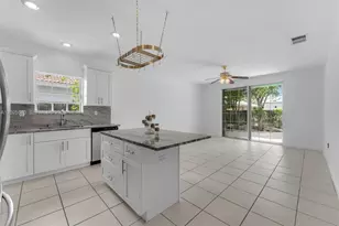 10000 SW 159th Ave, Miami, FL 33196 - Photo 6