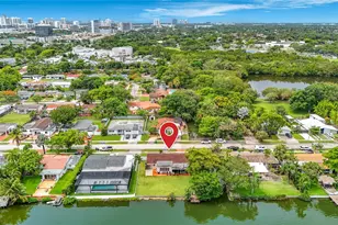 2501 NE 209th Terrace, Miami, FL 33180 - Photo 4