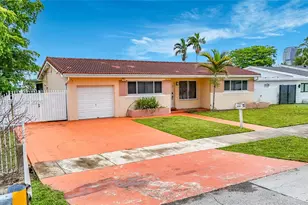 2501 NE 209th Terrace, Miami, FL 33180 - Photo 4