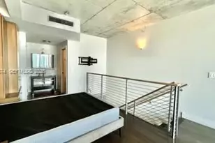 690 SW 1st Ct, Miami, FL 33130 - Photo 10