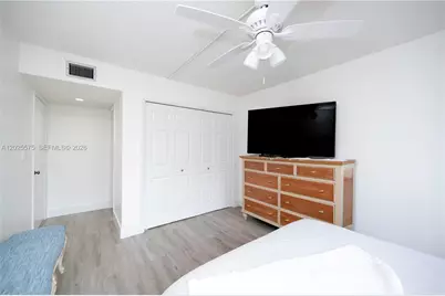 16400 NE Golf Club Rd #305, Weston, FL 33326 - Photo 14