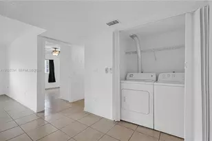 3680 N 56th Ave, Hollywood, FL 33021 - Photo 10