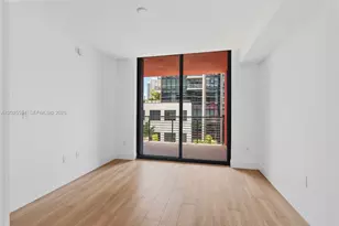 90 NE 32nd St, Miami, FL 33137 - Photo 10