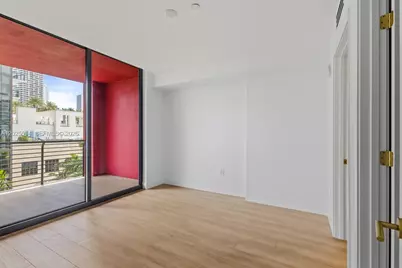 90 NE 32nd St #506, Miami, FL 33137 - Photo 4