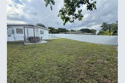3900 SW 60th Ave, Davie, FL 33314 - Photo 24