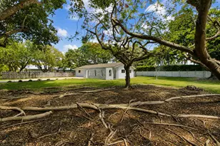 9421 SW 150th St, Miami, FL 33176 - Photo 6