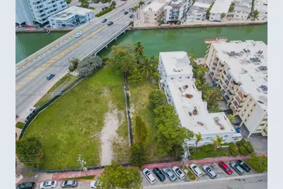 6949 Bay Dr, Miami Beach, FL 33141 - Photo 1