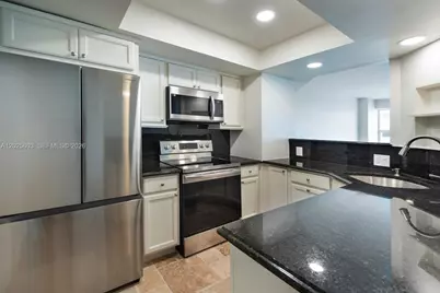 4010 Galt Ocean Dr #302, Fort Lauderdale, FL 33308 - Photo 8