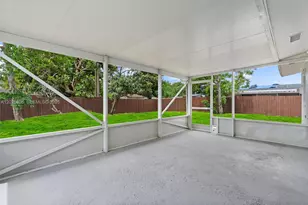 5726 Karen Dr, West Palm Beach, FL 33415 - Photo 10
