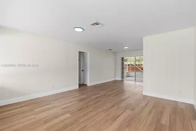 5726 Karen Dr, West Palm Beach, FL 33415 - Photo 32