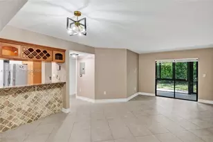 927 NE 199th St, Miami, FL 33179 - Photo 50
