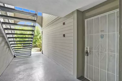 927 NE 199th St #103, Miami, FL 33179 - Photo 66