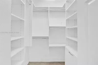 927 NE 199th St #103, Miami, FL 33179 - Photo 8