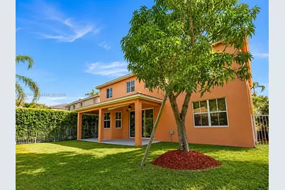 1319 Croton Ct #1, Weston, FL 33327 - Photo 14