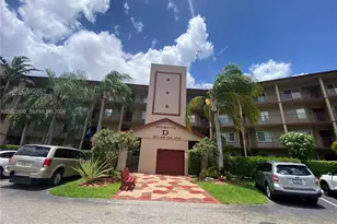 850 SW 138th Ave, Pembroke Pines, FL 33027 - Photo 1