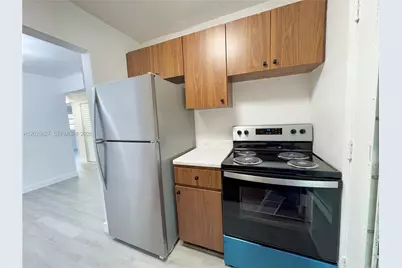 610 NE 123rd St #203, North Miami, FL 33161 - Photo 10