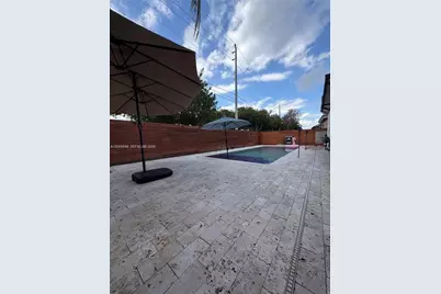 1860 SE 18th Terr, Homestead, FL 33035 - Photo 2