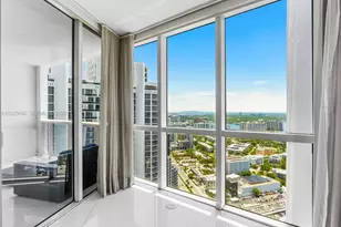 18201 Collins Ave, Sunny Isles Beach, FL 33160 - Photo 10