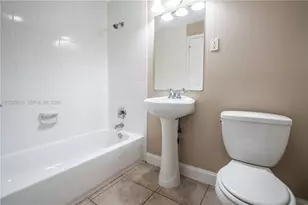 715 NE 6th St, Fort Lauderdale, FL 33304 - Photo 14
