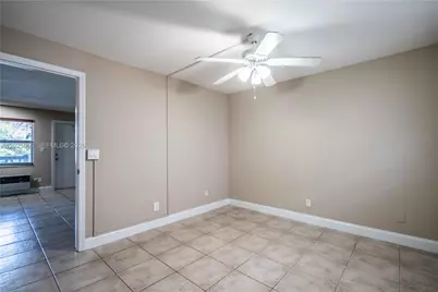 715 NE 6th St #9, Fort Lauderdale, FL 33304 - Photo 10