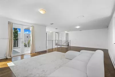 9915 NW 75th St, Doral, FL 33178 - Photo 26