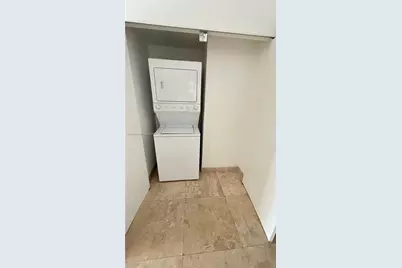 350 S Miami Ave #2302, Miami, FL 33130 - Photo 10