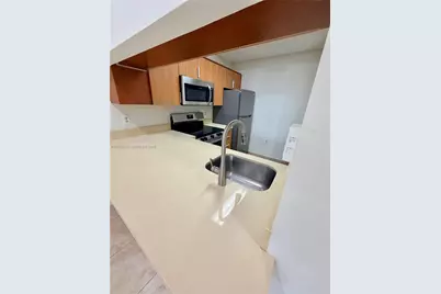 19216 Glenmoor Dr #19216, West Palm Beach, FL 33409 - Photo 10