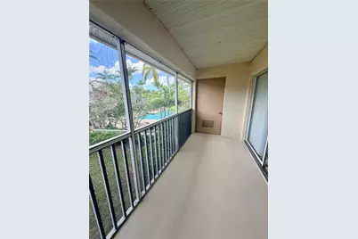 19216 Glenmoor Dr #19216, West Palm Beach, FL 33409 - Photo 16