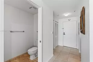 7910 E Harbor Island Dr, North Bay Village, FL 33141 - Photo 22