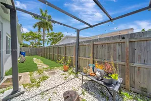 5380 SW 11th St, Margate, FL 33068 - Photo 30